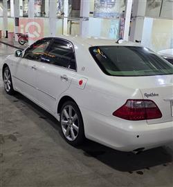 تويوتا كراون